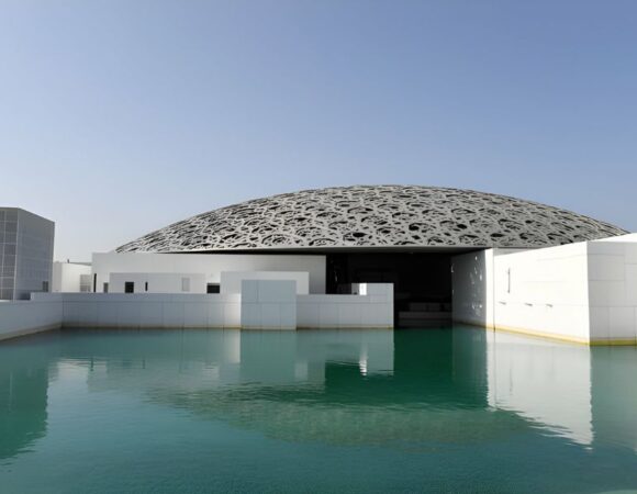 Discover the Wonders of Louvre Abu Dhabi