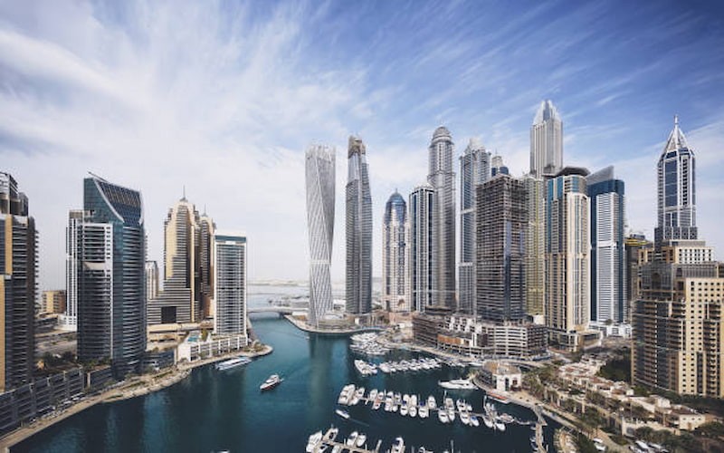 Ride the Dubai Marina Zipline