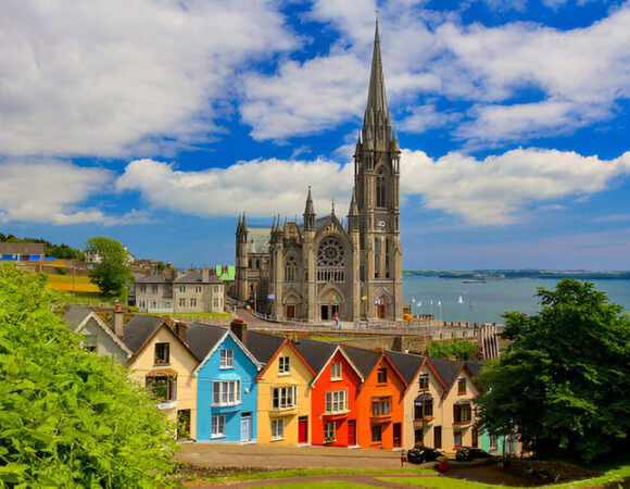 Top 7 Reasons to Visit Ireland in 2025: Castles, Cliffs, and Culture