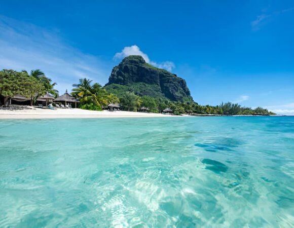 Top 10 Beaches in Mauritius You Can’t Miss